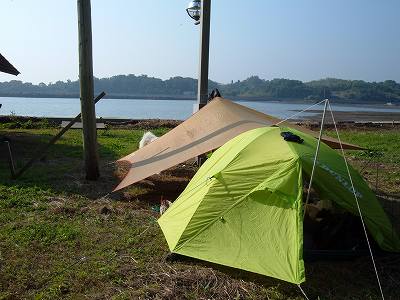 亀島キャンプ場